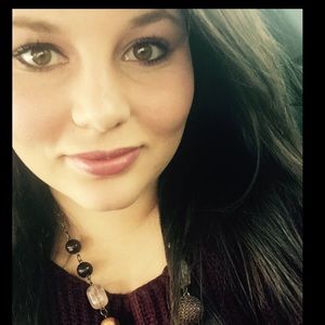 Meet your Posher, Ronni