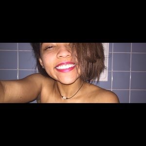 Meet your Posher, Lexi