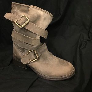STEVE MADDEN boots