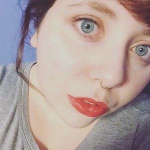 Meet your Posher, Casey