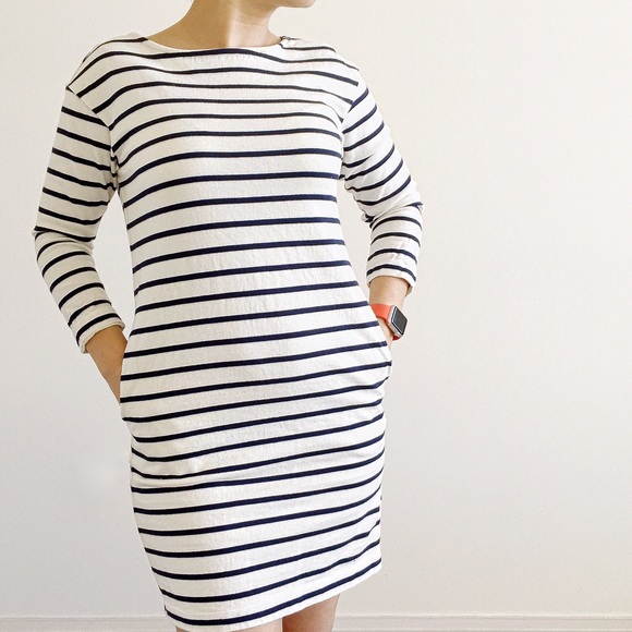 Striped mid sleeves sweater dress