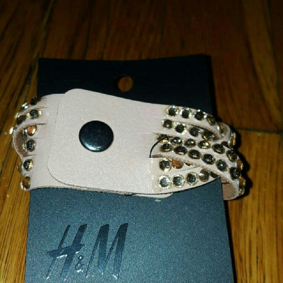 H&M studded braclet - Picture 2 of 2