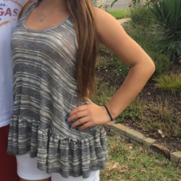 Gray&white striped ruffle bottom tank w lace back