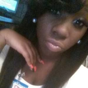 Meet your Posher, Yanni