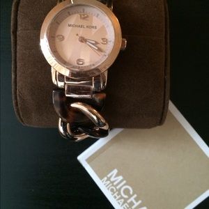 Michael Kors turtle watch