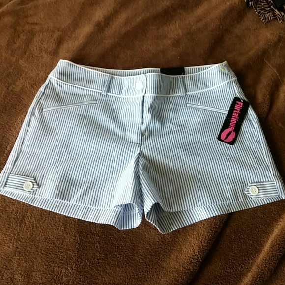 ❌❌SOLD❌❌Flirtatious shorts size 5