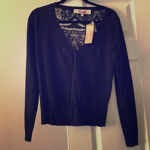 Gorgeous cardigan with intricate lace back