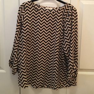 Chevron top