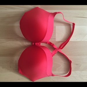 SOLD!!! Red Victoria's Secret Push up bra!