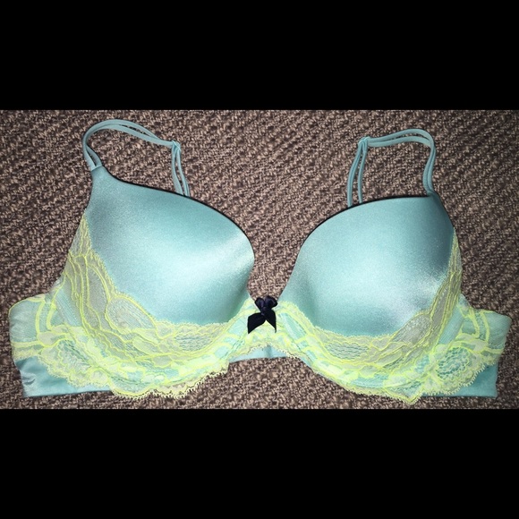 Victoria's Secret Very Sexy Push-up, sz 36B