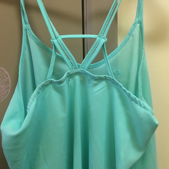 GREAT PRICED TOP! - Picture 3 of 3