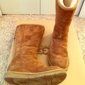 Authentic Ugg Australia Size 7 Boots