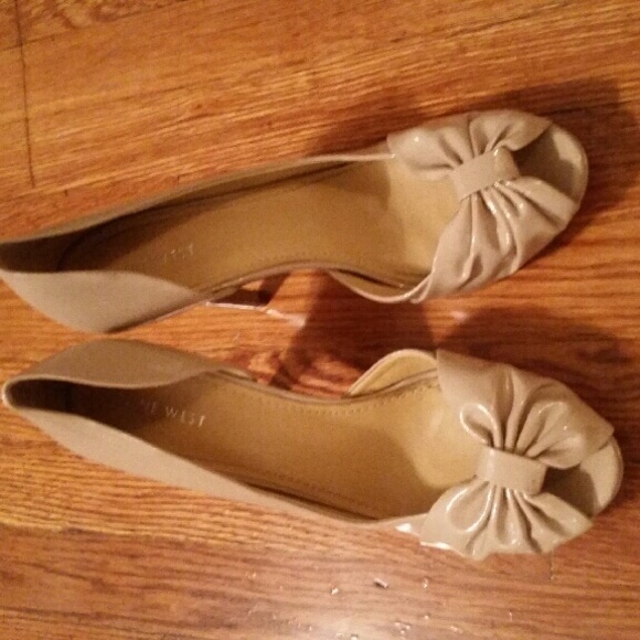 Nine West peep toe heels - Picture 2 of 3