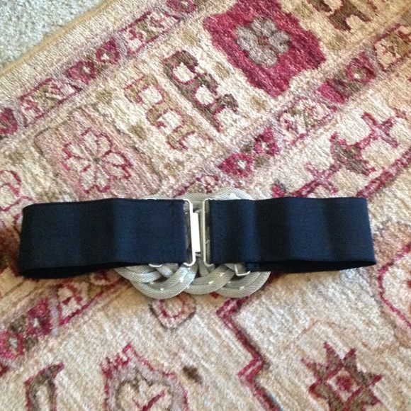 Paris Paris Beautiful stretch belt