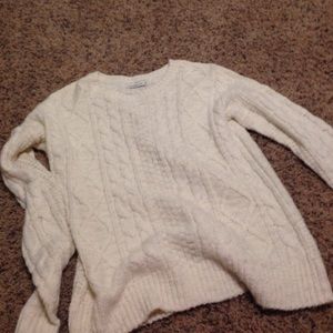 Super soft abercrombie crewneck sweater