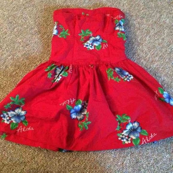 Hollister Dress ALOHA🌸🌺
