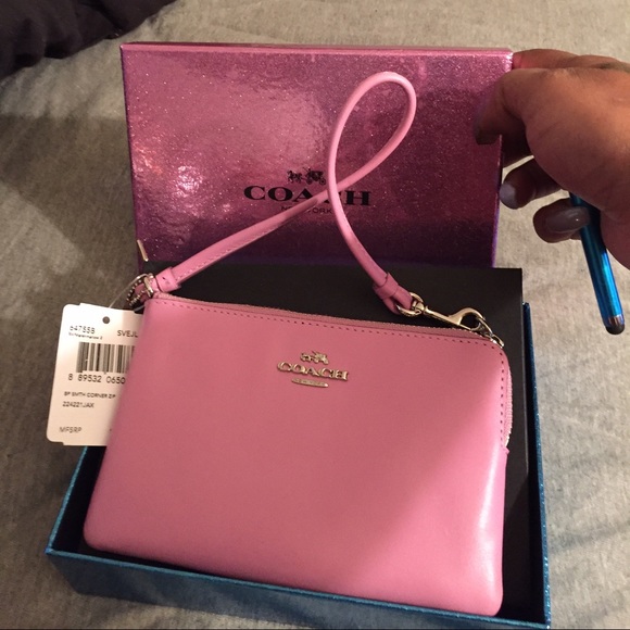 Authentic Coach Wristlets - Picture 1 of 1