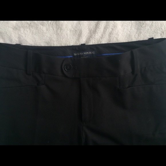 Banana Republic Pants - Banana Republic Martin Fit black trousers, sz 4 Banana Republic Pants - Banana Republic Martin Fit black trousers, sz 4