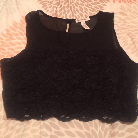 Lace crop top