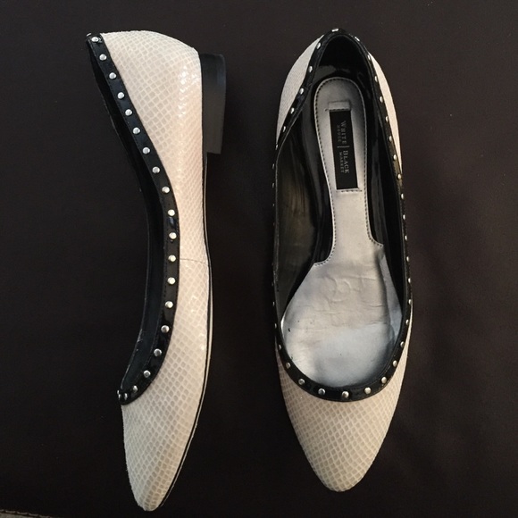 White House Black Market ballet flats