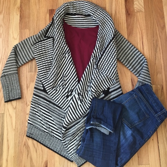 Gap shawl sweater