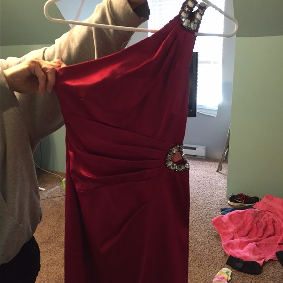 Red homecoming dress