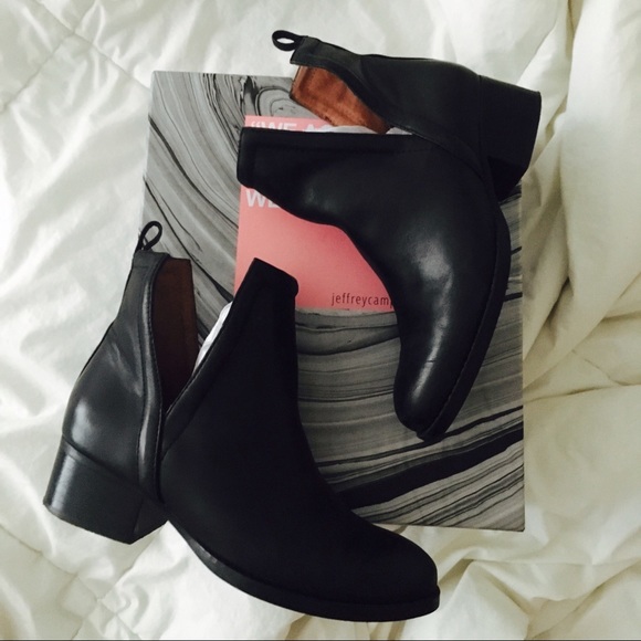 JEFFREY CAMPBELL ORILEY CUTOUT BOOTS / black sz 7
