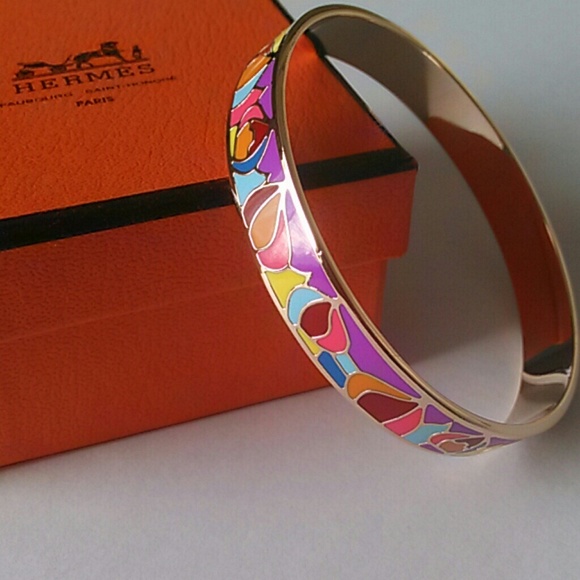 Jewelry - Luxury Enamel Bangle