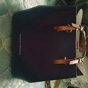 Dooney & Bourke purse