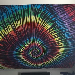 tie-dye tapestry