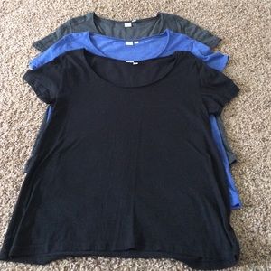 Boat-neck t-shirts