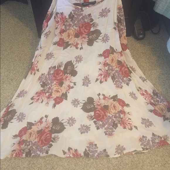 Cute Spring Dress - Picture 2 of 2