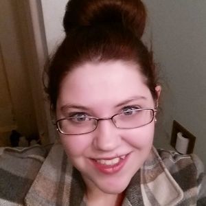 Meet your Posher, Desirae