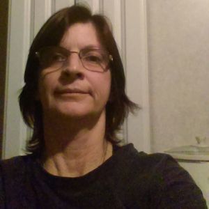 Meet your Posher, Carolyn