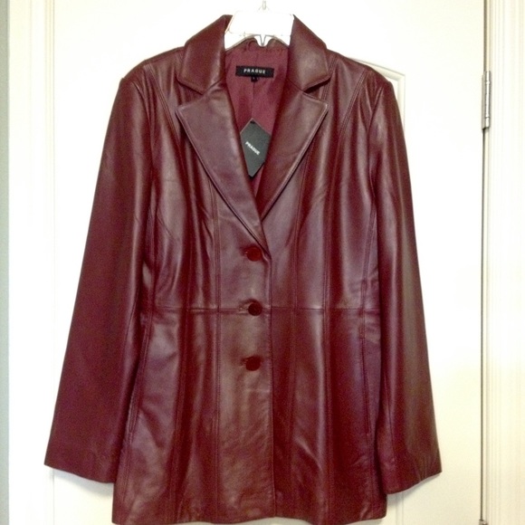 Ladies Prague Burgundy Leather Jacket NWT - Picture 1 of 4