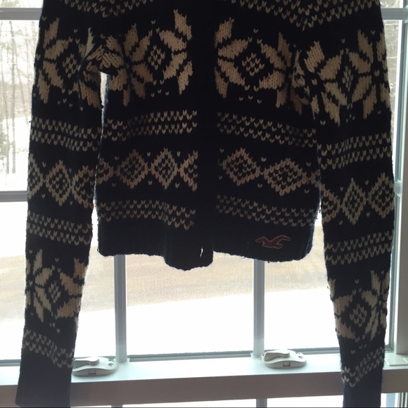 Sweater - Picture 2 of 4