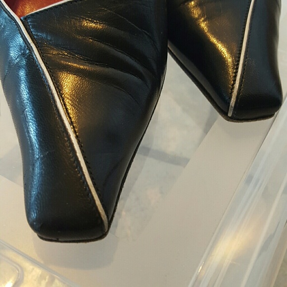 Anne Klein black kitten heels - Picture 2 of 4