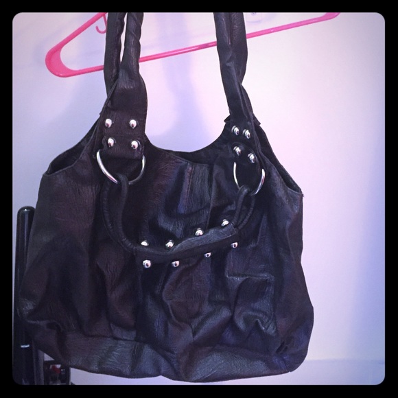 Dark brown peather purse with metal accents - Picture 1 of 4