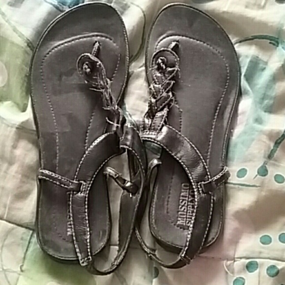 Sandals - Picture 1 of 1