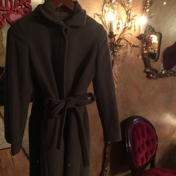 SOLD Gorgeous Banana Republic Wool coat XS  Italy