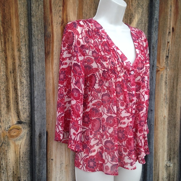 NWT Red Floral Blouse Top Size XS - Picture 2 of 4
