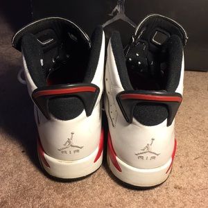 AIR Jordan 6 Retro White/Red/Black Shoes Size 6