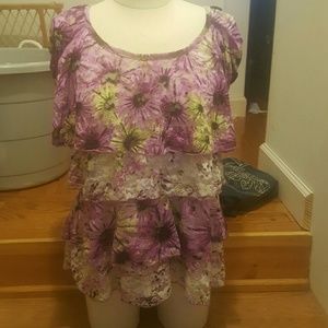 Super cute dress shirt xl