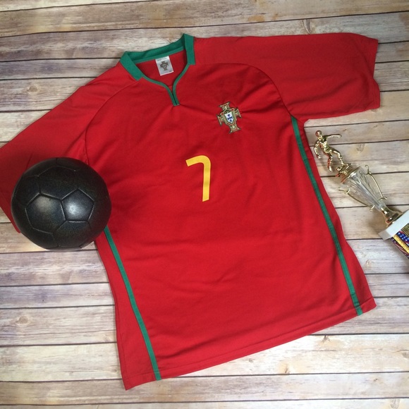 Ronaldo Jersey - for your soccer fan
