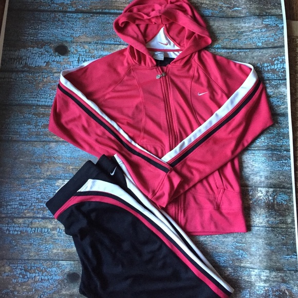 Nike track suit