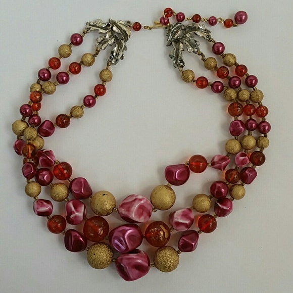 Vintage Beaded Necklace - Picture 2 of 4