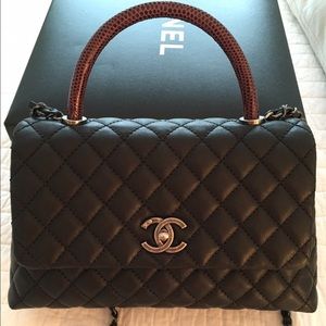 Authentic, Chanel black grained calfskin flap bag