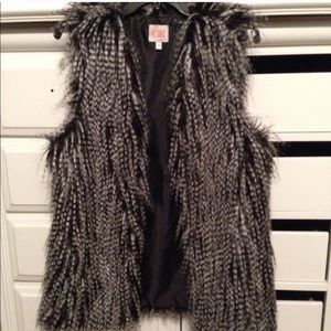 Faux fur vest *MAKE OFFERS*