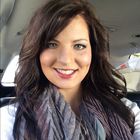 Meet your Posher, Callie - Picture 1 of 1
