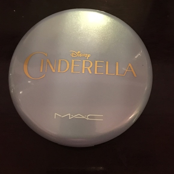 💥DISNEY CINDERELLA MAC HIGHLIGHTER💥